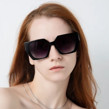 Eyeezi Prevelik Ženske Sončna Očala Luksuzne Blagovne Znamke Design Letnik Sonce Odtenki Modna Sončna Očala Velika Temna Očala Trending Izdelki