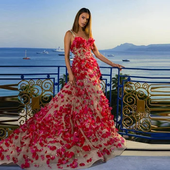 Očarljivo Špageti Trak V Vratu Cvet Poročni Obleki vjenčana haljina Precej Rose Red Venčni Obliko A-line Prom Oblačenja vestido novia